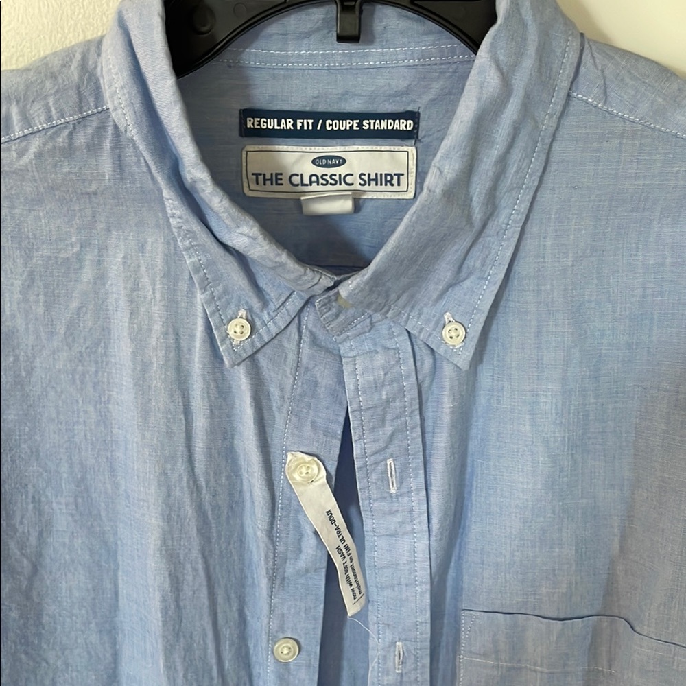 Old Navy The Classic Men's Blue Button-Down